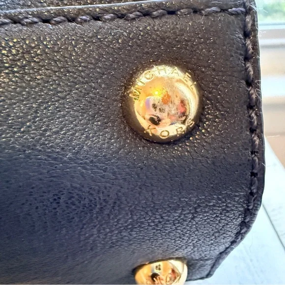 Michael Kors | Navy Hamilton Satchel with Gold Accents - Picture 11 of 12